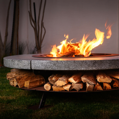 Signi-Fires-Crete-Wood-Firepit-Lifestyle-1